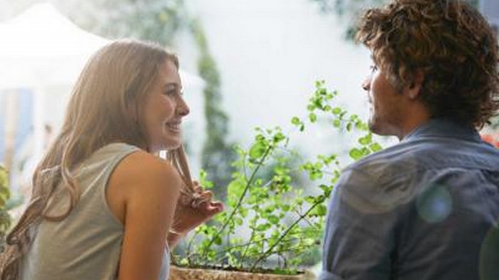 10 способов начать разговор, которые наверняка заинтересуют собеседника