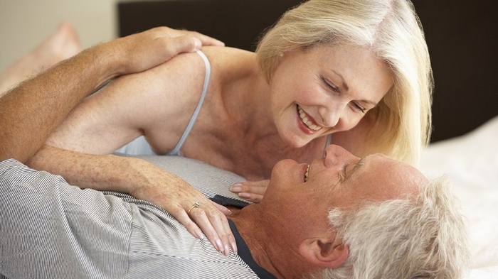 Как наладить интимную жизнь в зрелом возрасте?