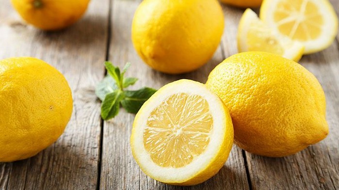 Что произойдет, если положить лимон рядом с кроватью: 5 сюрпризов