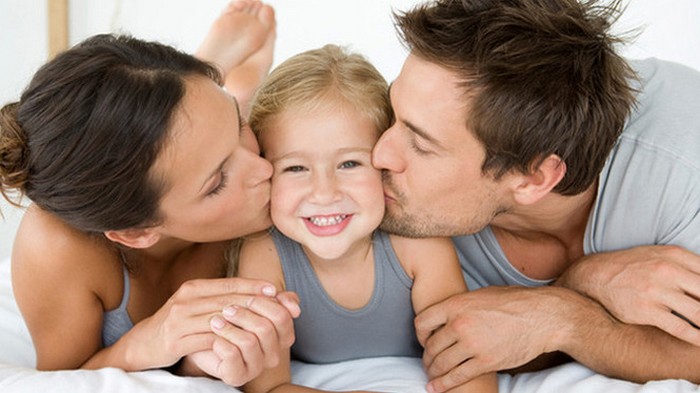 5 вещей, от которых стоит отказаться родителям, чтобы вырастить ребёнка счастливым