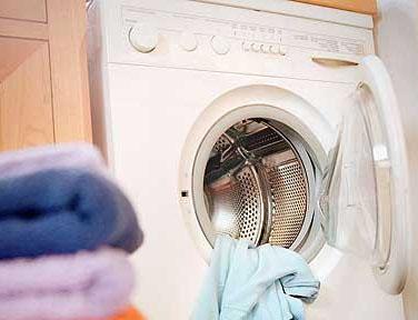 Как часто можно стирать одежду: шпаргалка от стилистов