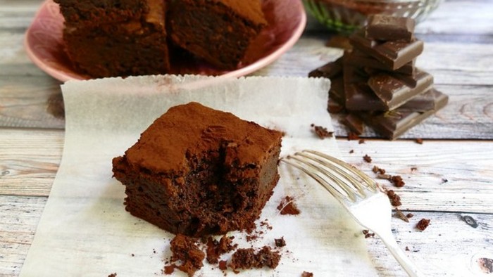 Без муки: как приготовить шоколадно-миндальный пирог с апельсинами