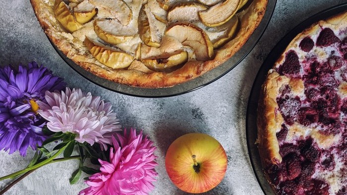 Как испечь французский яблочный пирог с белым вином