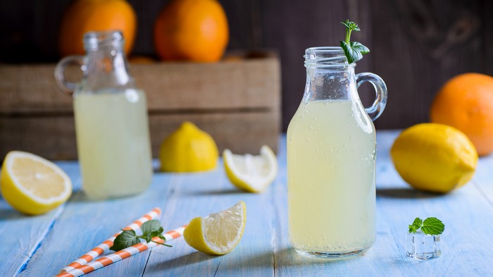 Лимоны: польза и вред для здоровья