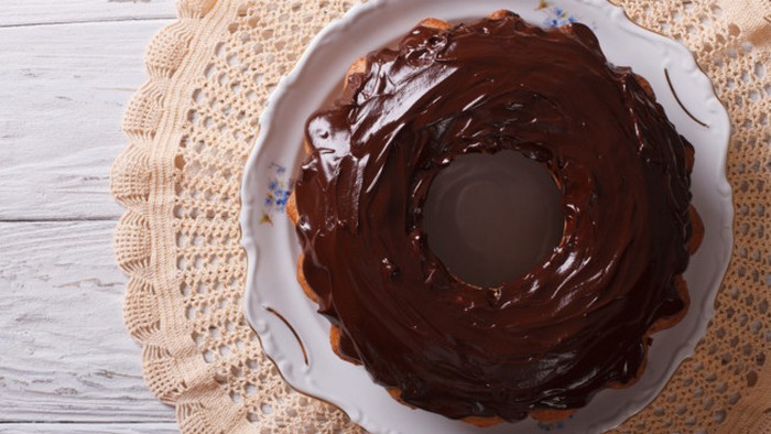 Постная выпечка: рецепт шоколадного кекса с глазурью