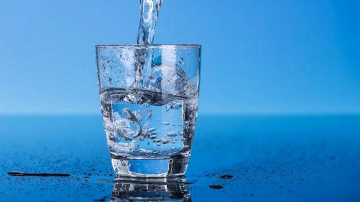 9 мифов о питьевой воде, которые ученые давно опровергли