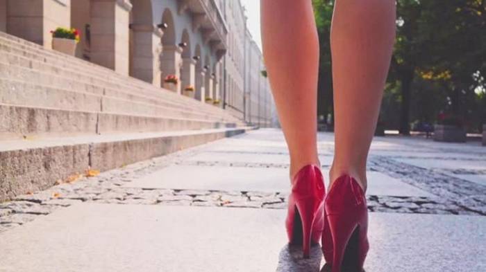 Почему женщины отказываются от обуви на каблуках