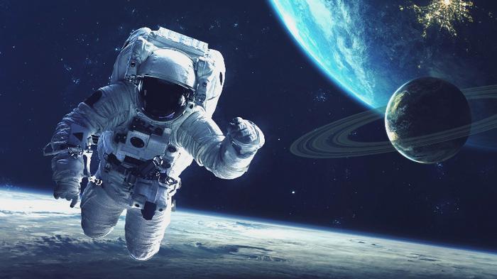 Что случится с человеком в космосе без скафандра – ответ ученых