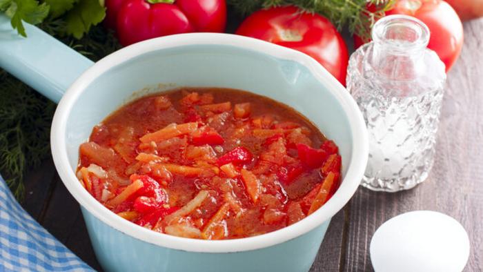 Как заготовить лечо на зиму с перцем и помидорами