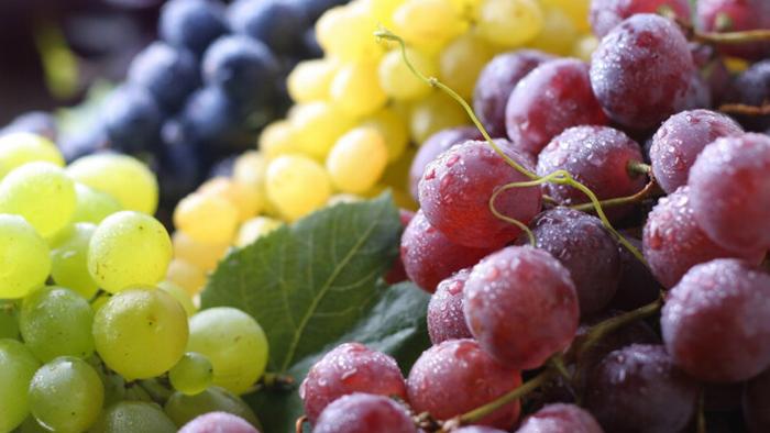 Виноград: как выбрать самый вкусный и полезный