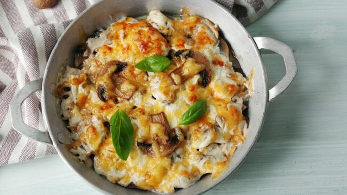 Жюльен с грибами и сыром: рецепт аппетитной горячей закуски