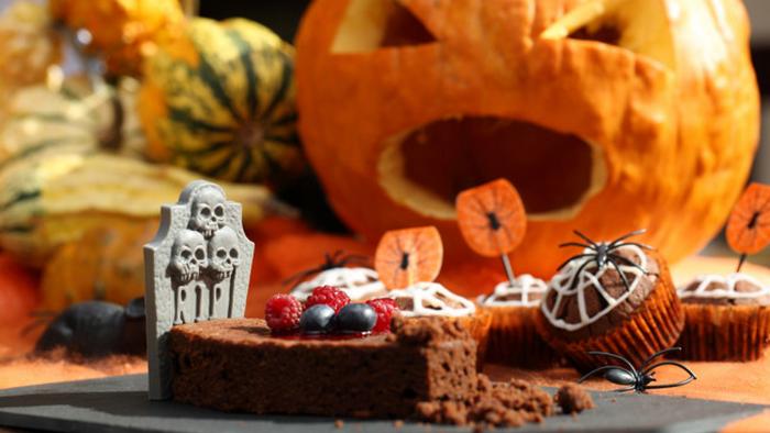 Торт Кладбище: рецепты десерта на Хэллоуин 2020