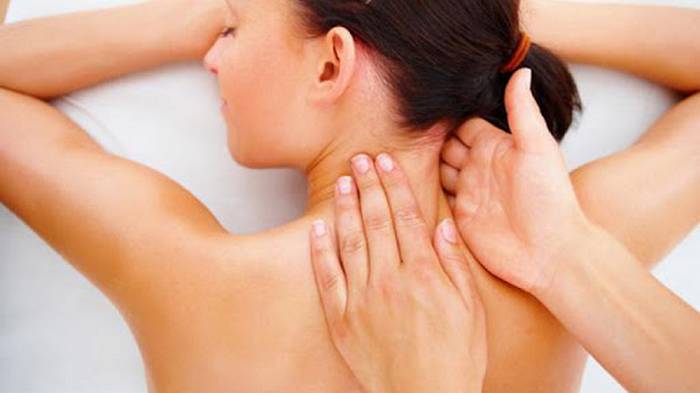 Почему важно делать массаж шеи