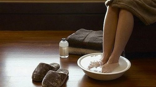 Целительное средство, которое вытягивает всю боль из ног