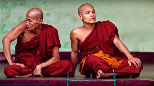 Секрет вечной молодости тибетских монахов: 5 упражнений йоги для хорошего самочувствия