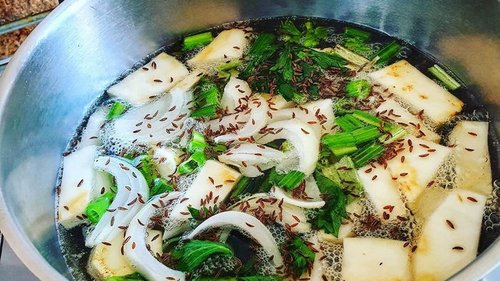 Начинаем приводить себя в форму: детокс-суп, который поможет похудеть