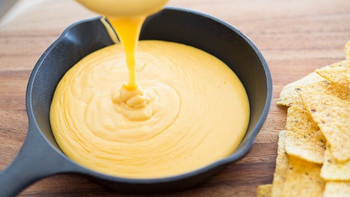 Рецепт домашнего сырного соуса