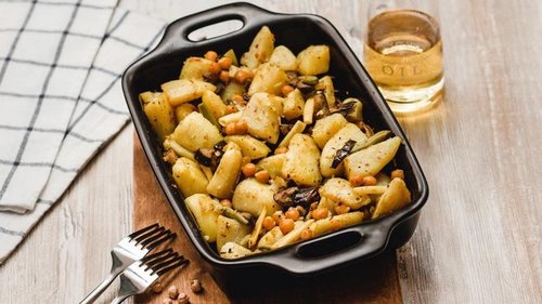 Как приготовить картофель с баклажанами