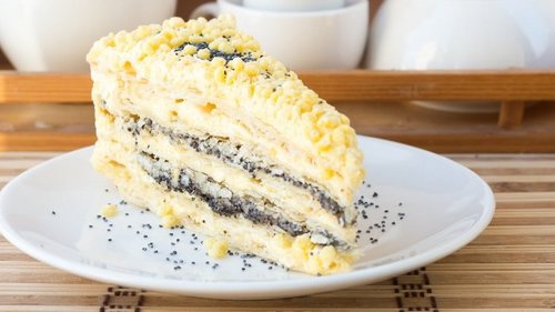 Как приготовить торт с маковыми коржами
