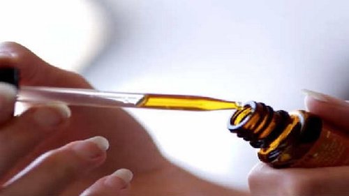 Она принимала капли 2 раза в день