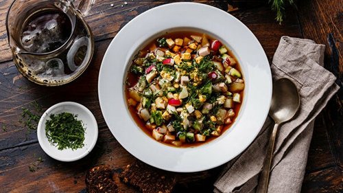 Особенности приготовления окрошки на квасе