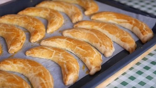 Инструкция по приготовлению хрустящего печенья в форме бананов