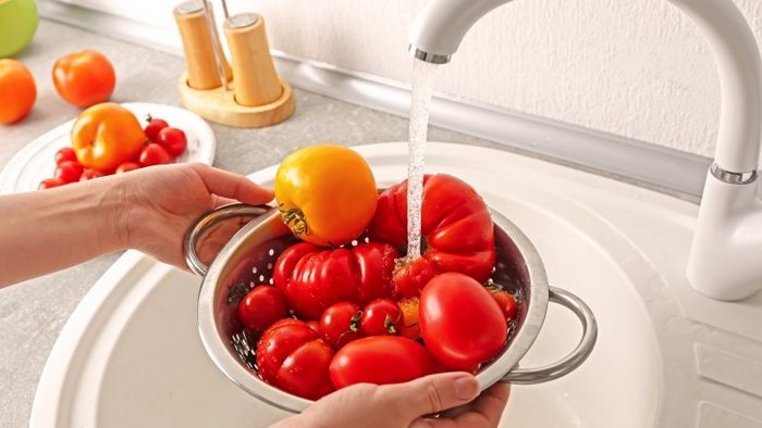 Как научиться консервировать помидоры