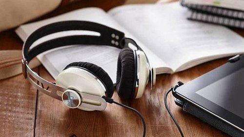 Стоит ли слушать музыку во время работы