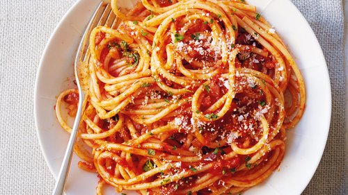 Как итальянцы остаются легкими, уплетая макароны три раза в день