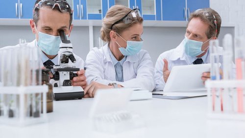 11 эволюционных изменений в теле человека, которые происходят на наших глазах