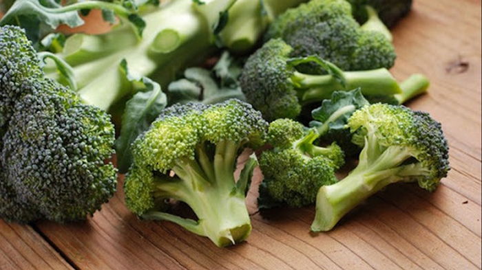 Лучший способ приготовить брокколи — так, чтобы сохранить 100% питательных веществ
