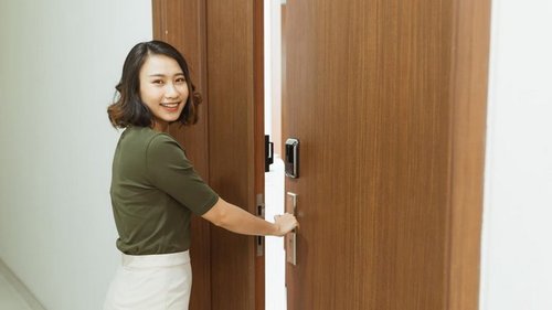 Почему японки убирают непозволительно редко, по сравнению с нашими женщинами