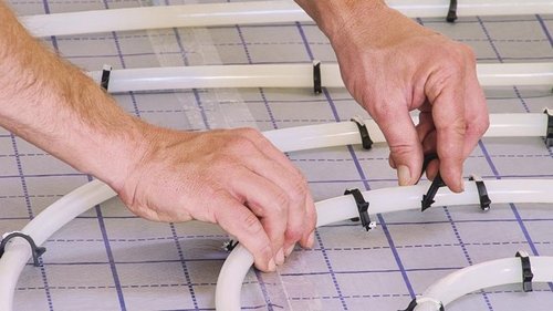 Как узнать, у кого из соседей нелегальные теплые полы в ванной и туалете