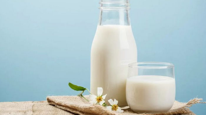 12 пугающих фактов о молоке