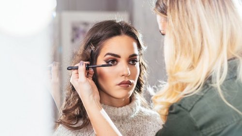 Ошибки при выборе теней, после которых их можно выбросить