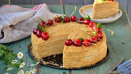 Рецепт торта с творожными коржами на сковороде