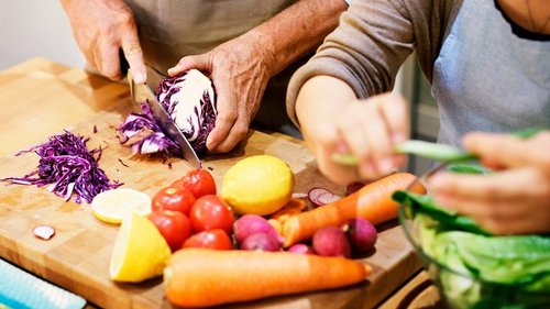 Как правильно питаться в менопаузу? 7 самых полезных продуктов