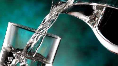 Питьевой день: минус два килограмма без усилий