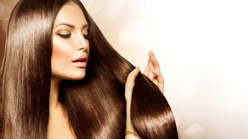 Идеально! Как выпрямить волосы от самых корней