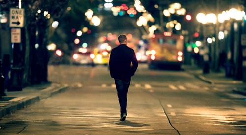 Одиночки — не несчастны. 7 открытий о тех, кому нравится собственная компания