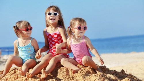 Как отдыхают молодые родители, если берут с собой в отпуск детей