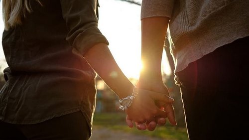 Что никогда нельзя требовать от любимого