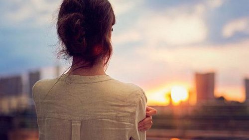 Люди, которые предпочитают одиночество обладают этими качествами