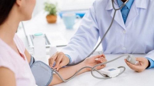 Медосмотр: каких врачей нужно посетить, когда вам исполнится 40?