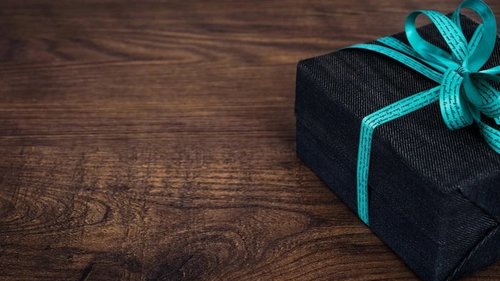 Топ 5 подарков настоящему мужчине