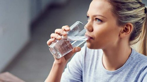 7 вопросов о том, зачем пить воду
