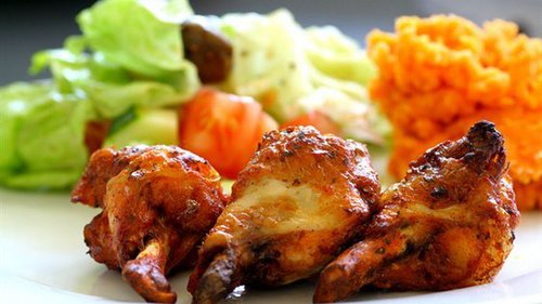 Названы части курицы, которые вредны для организма