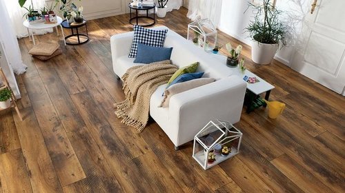 Ламинат в спальню: советы по выбору