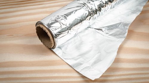 Запекание продуктов в фольге: важная разница матовой и глянцевой стороны