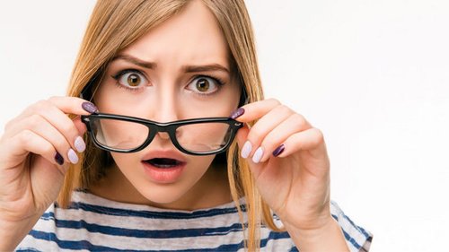 7 первых признаков потери зрения